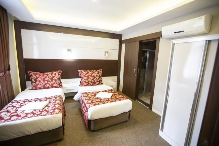 2 Bedrooms Quadruple Suite