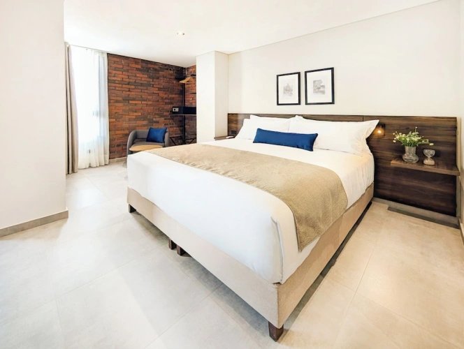 Standard Suite