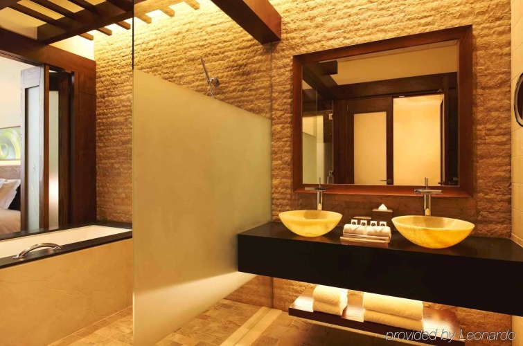 Sofitel Dubai The Palm Resort And Spa photo 17