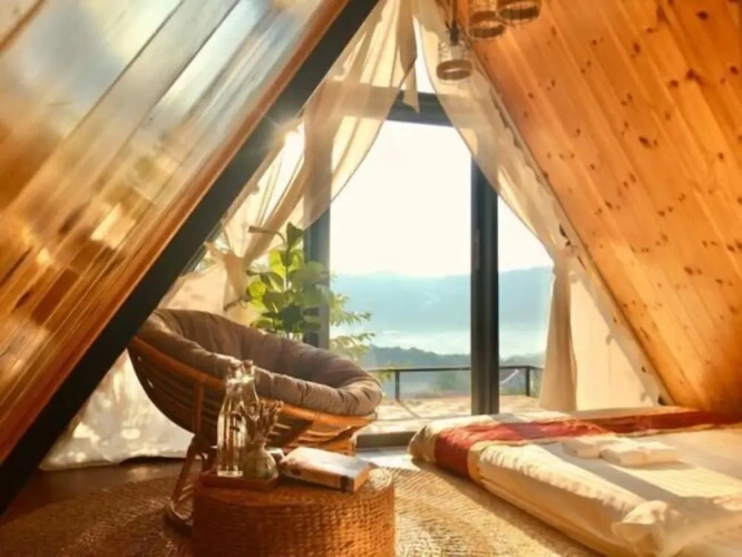 Deluxe Double room with balcony and with mountain view