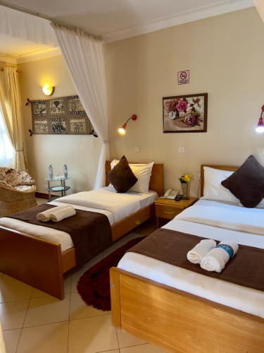 Standard Twin room