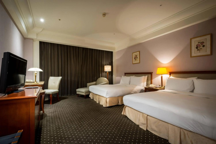 Grand View Hotel