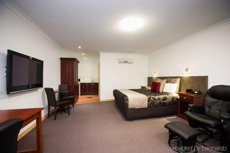 The Georgian Motor Lodge