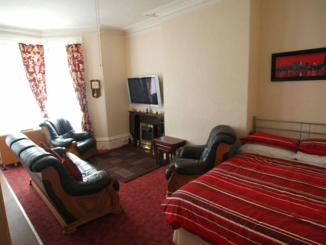 Waverley House Apartments