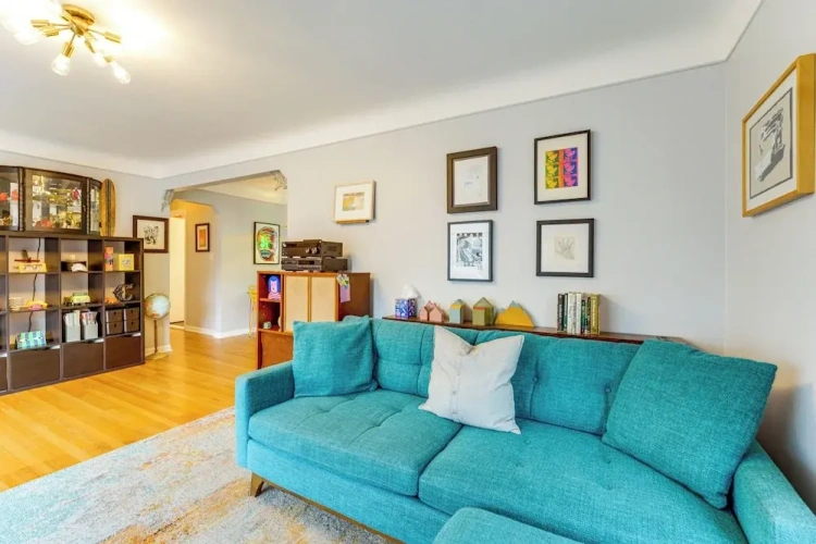 3 Bedrooms Cottage
