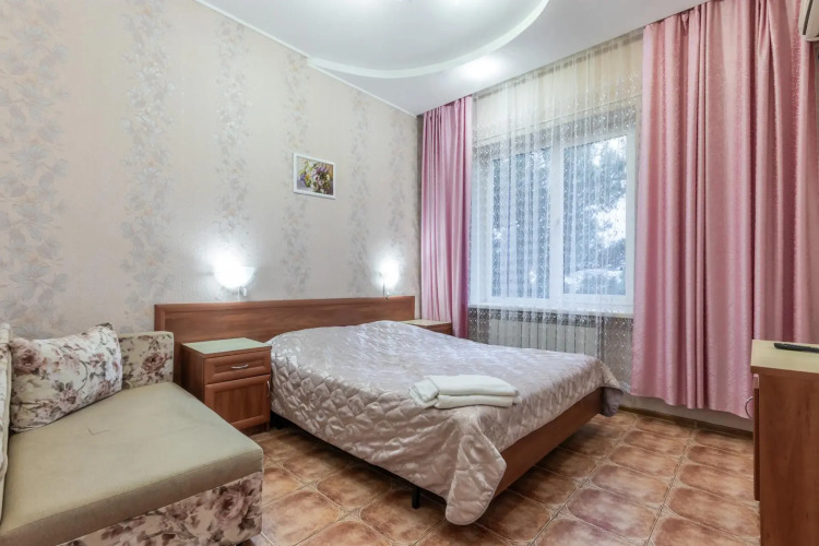 Фотография номера мини отеля Малахит