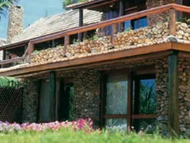 Double Chalet