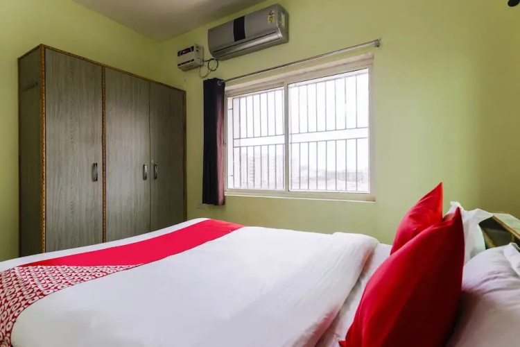 Creative Seashine by OYO Rooms