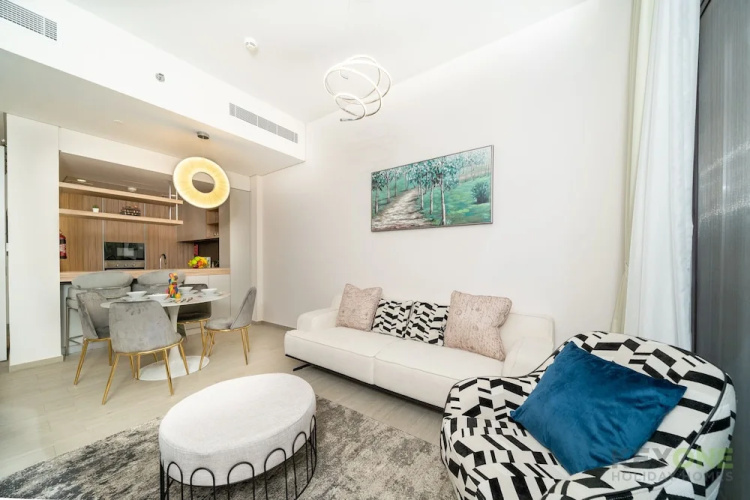 KOHH – 1BR in Wilton Terraces