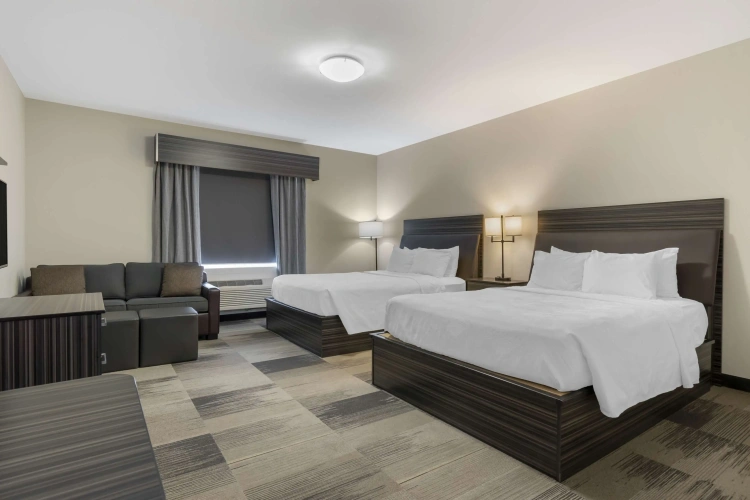 Standard Quadruple room