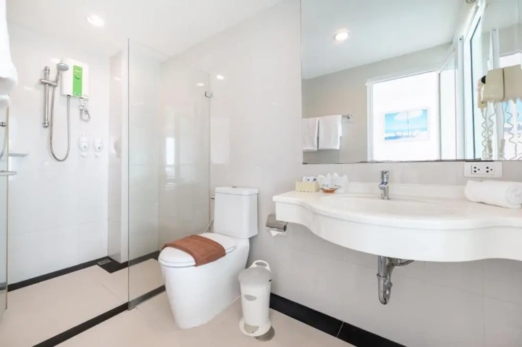Suite with balcony