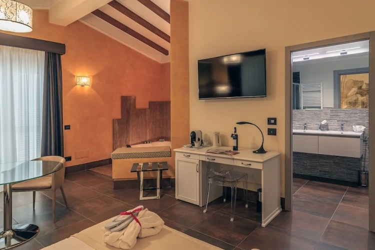 Luxury Double Suite