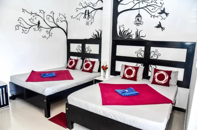Isuru City Hotel
