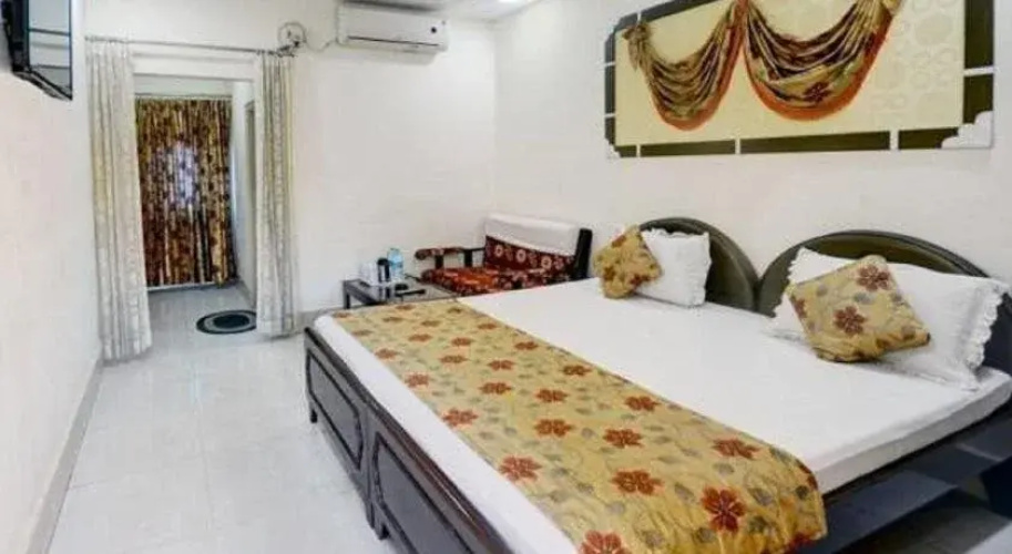 Hotel Neeraj