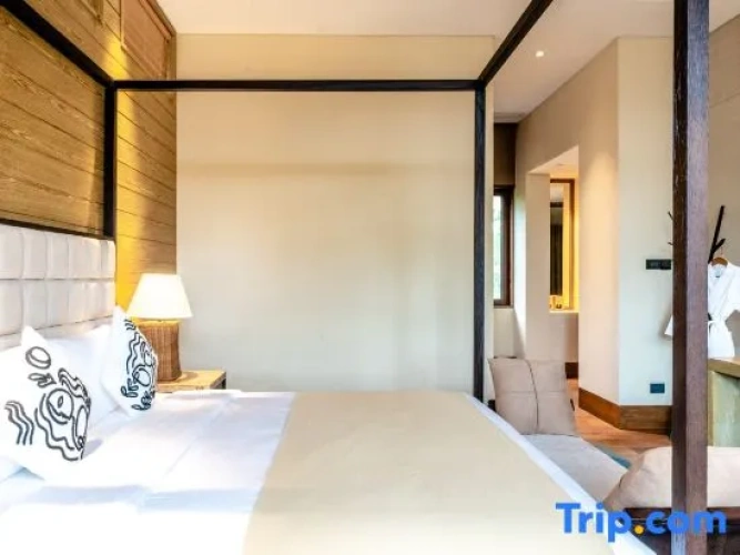 3 Bedrooms Villa