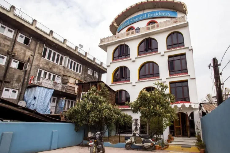 Hotel Shaneel Residency