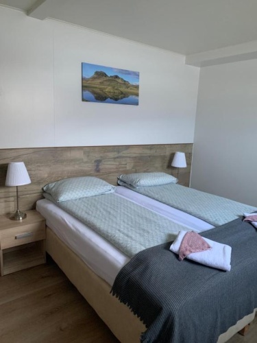 (Skammidalur Guesthouse) Twin room