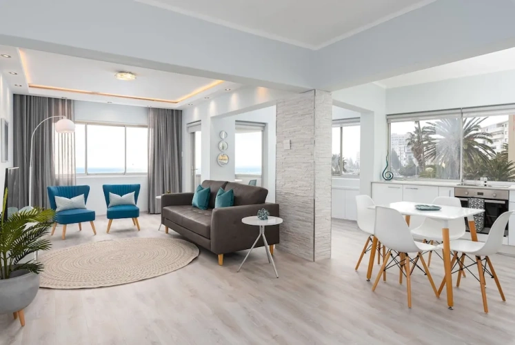 2 Bedrooms Premier Apartment with balcony