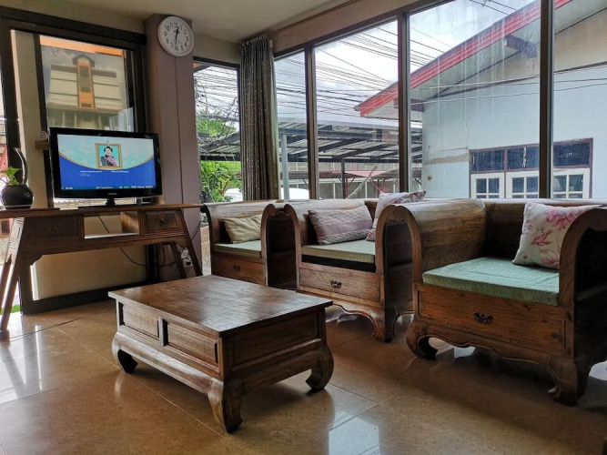 3.T. Khong River Hotel