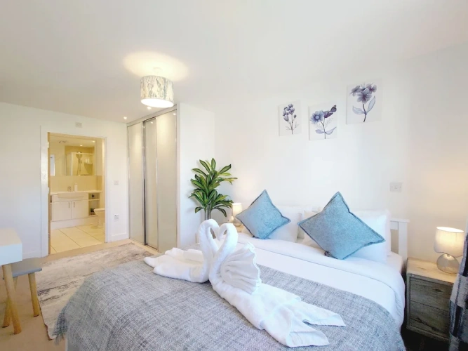 Capital Stay - Two Bed Apartments Near Lcy
