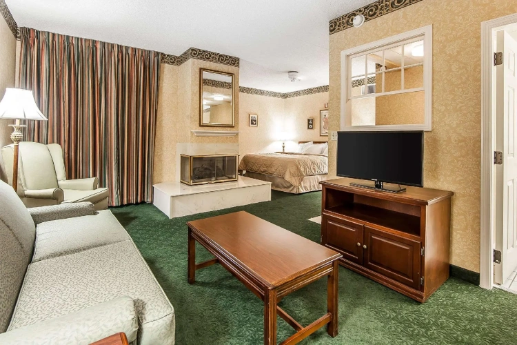 Double Suite