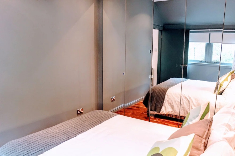 1 Bedroom House With Balcony