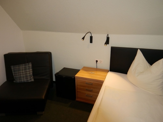 Standard Single room