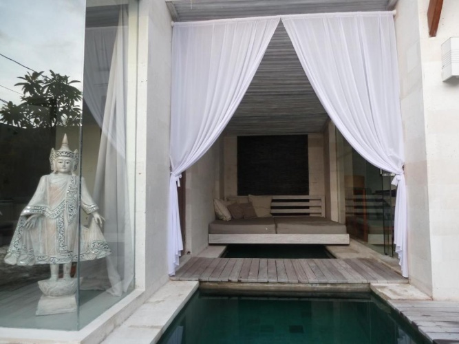 3 Bedrooms Villa