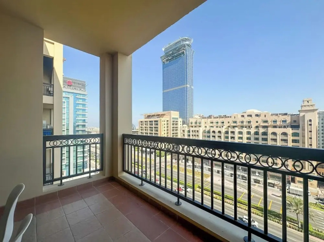 1BR North Residence with Beach Access