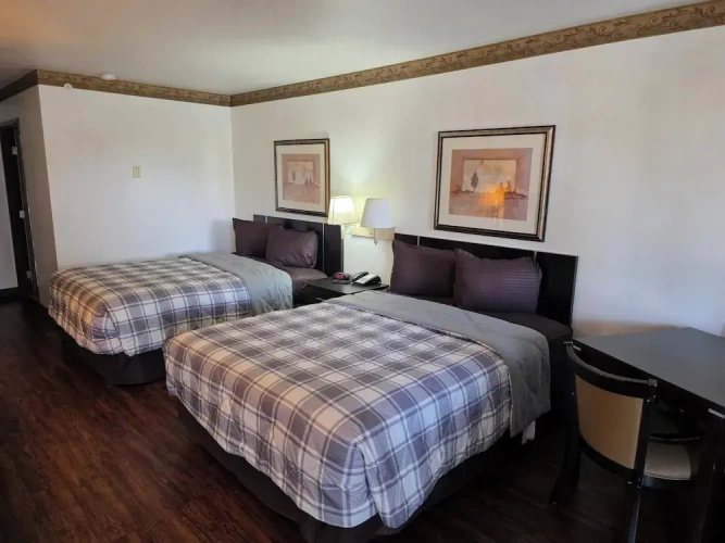 Economy Quadruple room