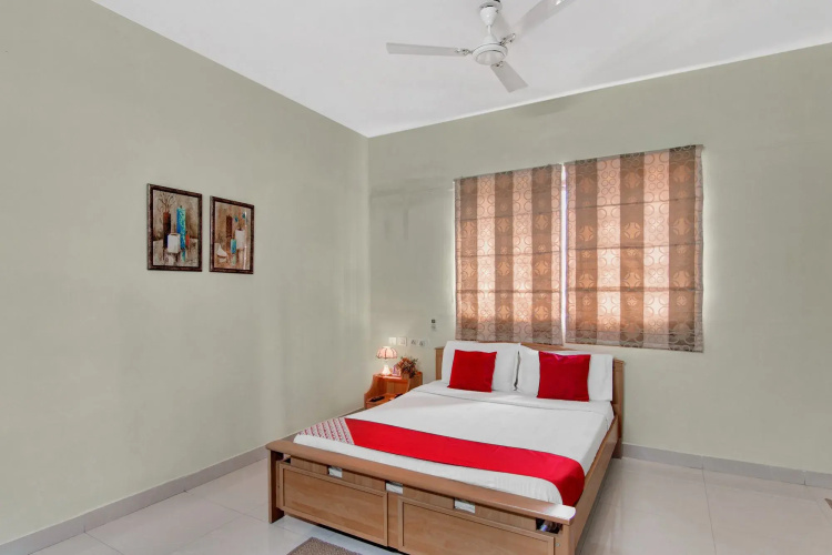 SilverKey 20008 Executive Stays Madhapur