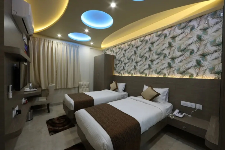 Aaccord Suites Inn