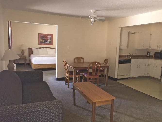 Quality Inn