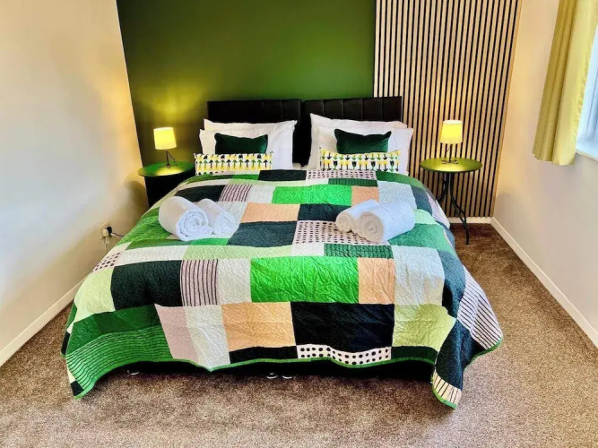 A Vibrant 3-bedroom House With Ample Parking