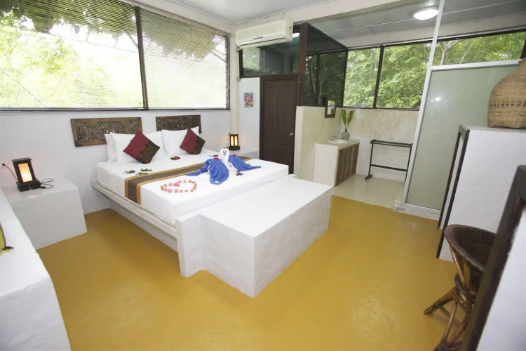 Milky Bay Resort