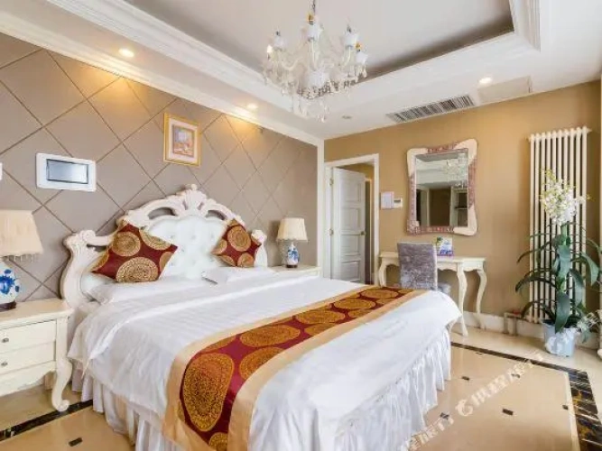 Deluxe Double Suite