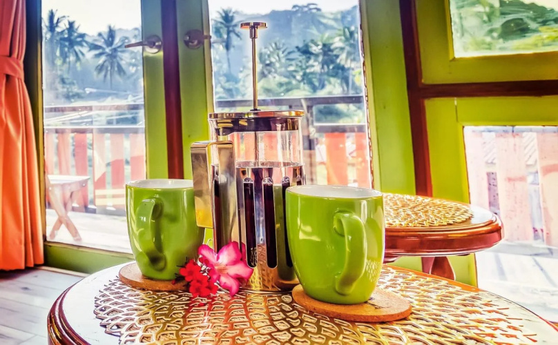Tonmai Suites