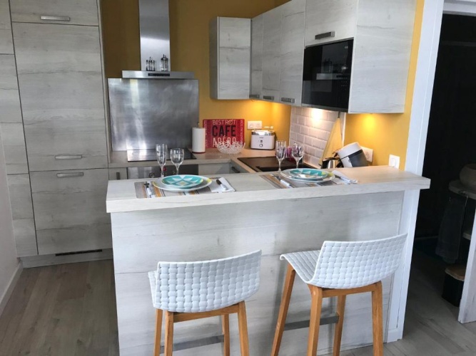 1 Bedroom Apartment
