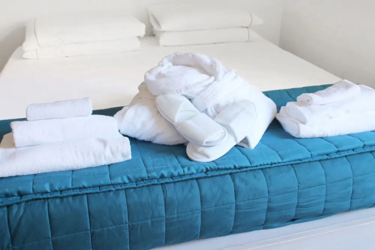 Trevi Fountain 2BR Apartment