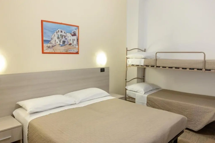 Standard Quadruple room with balcony