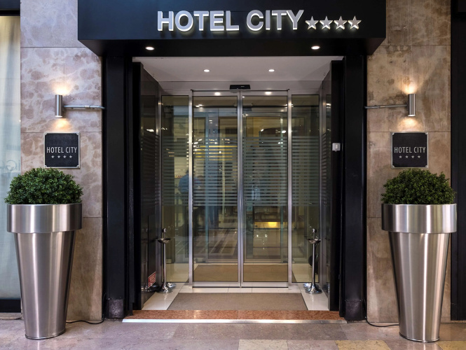 Best Western Hotel City photo 30