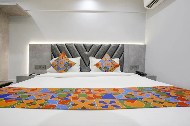 Fabhotel Aahan