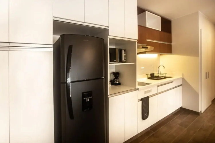 w Upscale 2BR in Miraflores