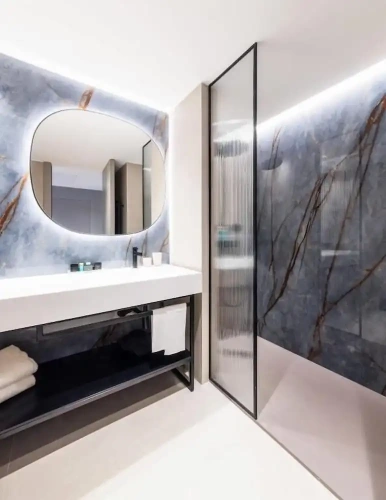 Premium room with balcony and with pool view