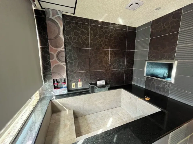 Standard Quadruple Family room