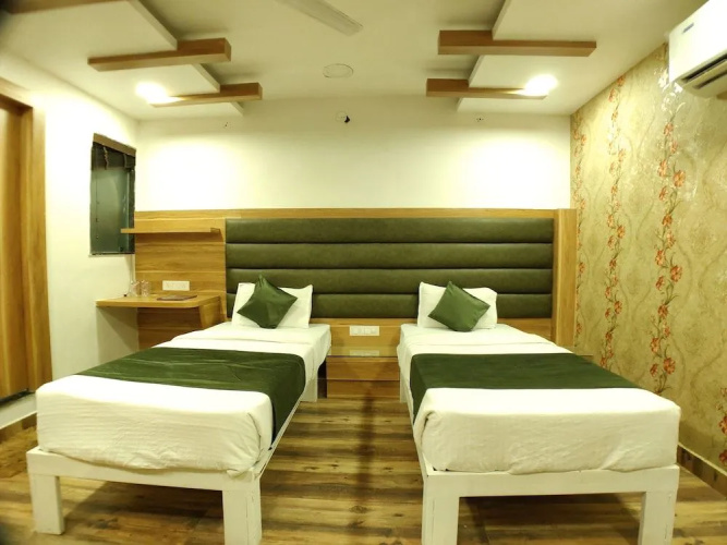 Hotel Tilak