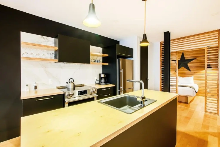 2 Bedrooms Apartment