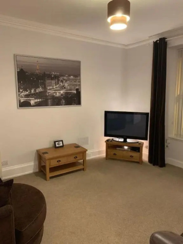 Apartment 39c