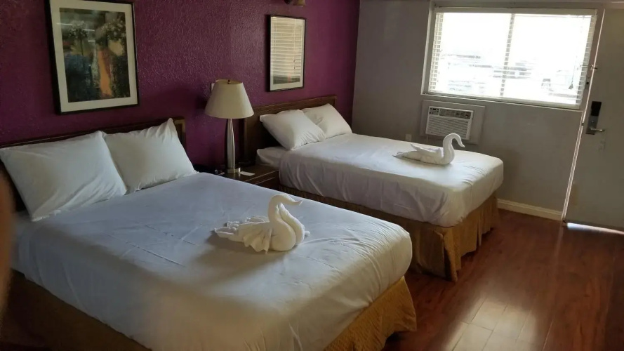 Santa Fe Inn Pueblo