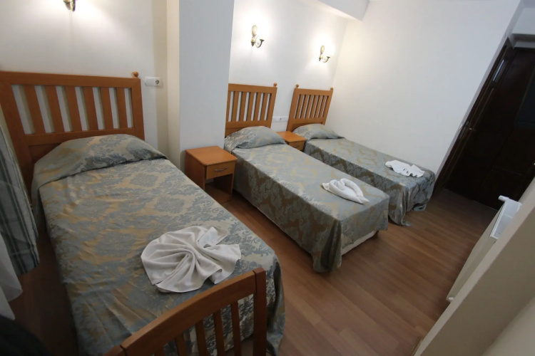 Hotel Ave Maria